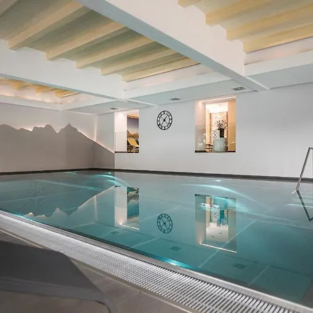 アルピナ テルメンホテルズ ガシュタイン ホテル 4*