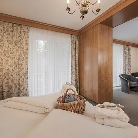 アルピナ テルメンホテルズ ガシュタイン ホテル